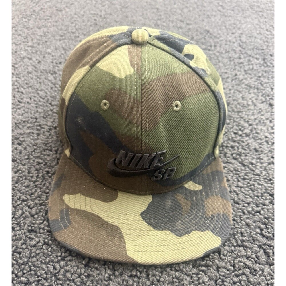 Nike SB Camouflage Camo Trucker Hat Cap - Adjustable Snapback Skateboarding Men